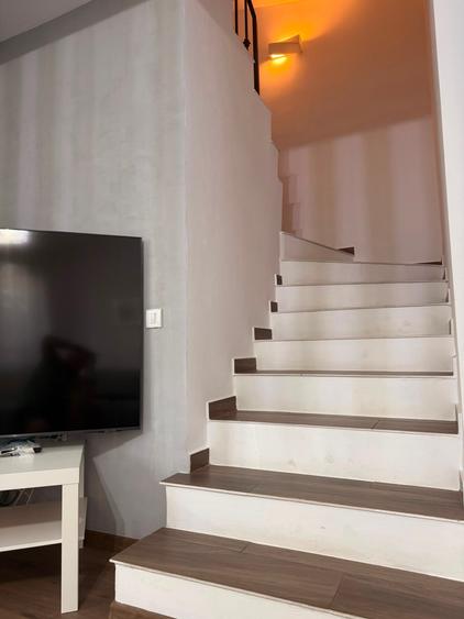 Casă individuală cu 5 camere cu Canalizare în Chiajna