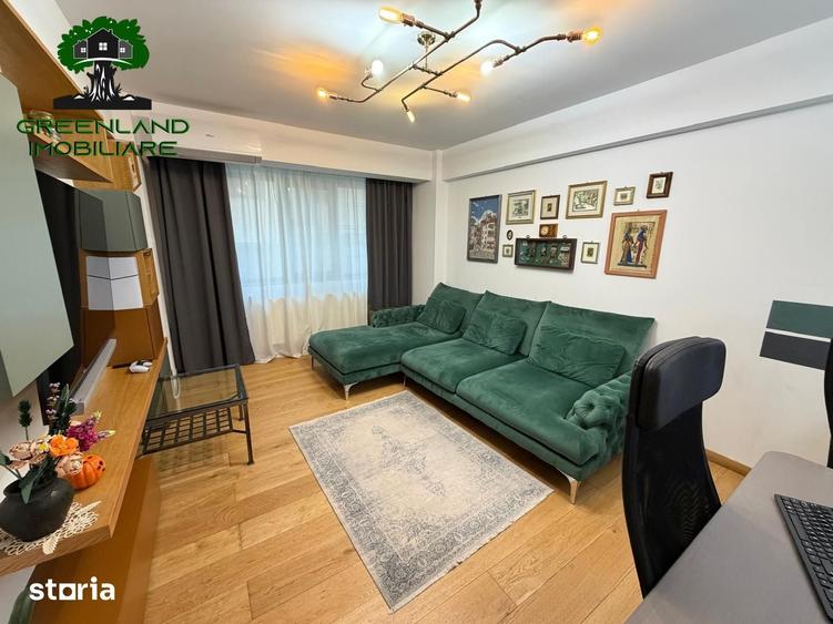 Apartament cu 3 camere decomandat în Nicolina