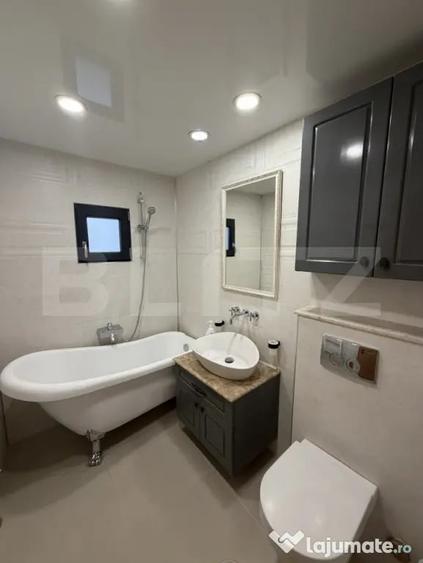 Apartament cu 2 camere decomandat în Central
