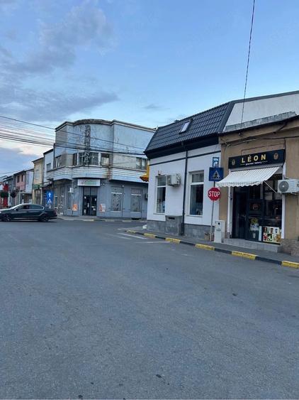 Casă cu 3 camere cu Teren 236 Mp în Ultracentral