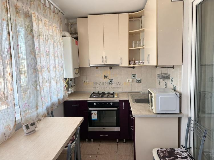 Apartament cu 2 camere semidecomandat, mobilat în Sud
