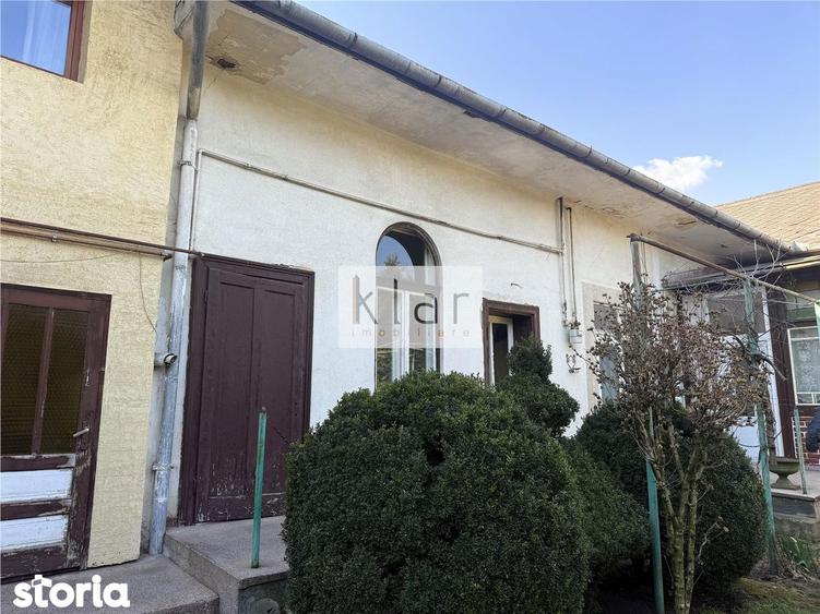 Casă cu 10 camere cu Teren 682 Mp în Mărăști