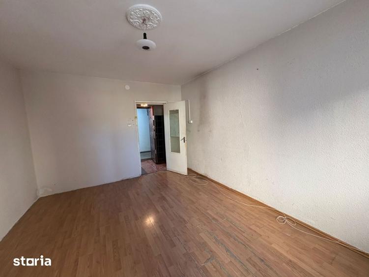 Garsonieră în Astra