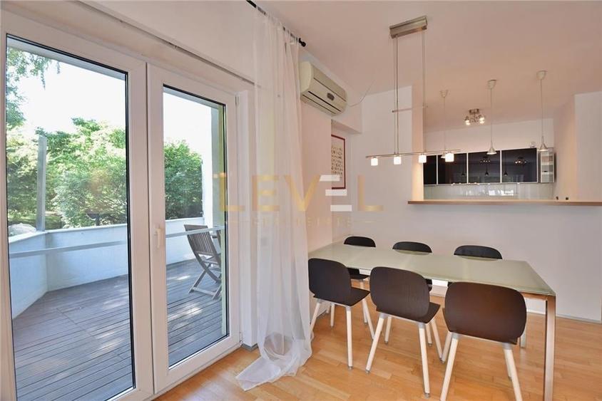 Apartament cu 4 camere decomandat, mobilat în Herăstrău