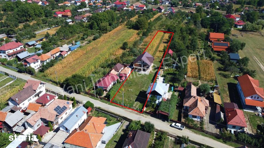 Casă cu 5 camere cu Teren 2351 Mp în Albești