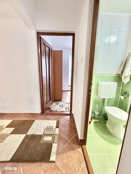 Apartament cu 3 camere decomandat în Tudor