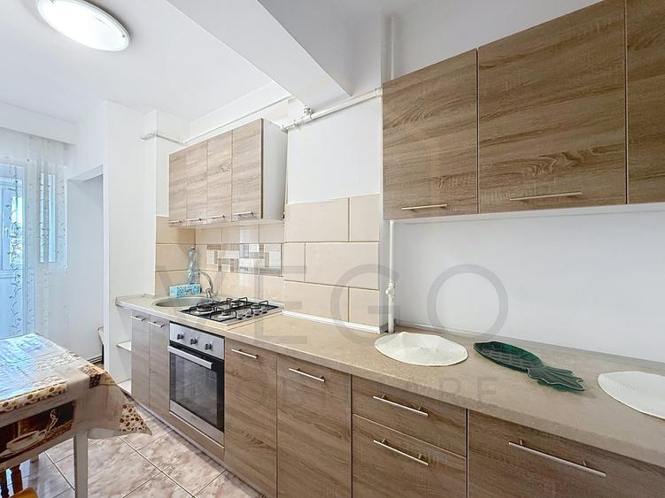 Apartament cu 2 camere decomandat, mobilat în Semicentral