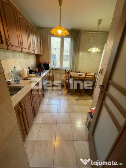 Apartament 3 camere decomandat ,Valea Ialomi?ei - 4
