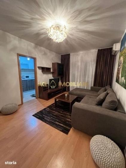 Apartament cu 2 camere decomandat, mobilat în Titan