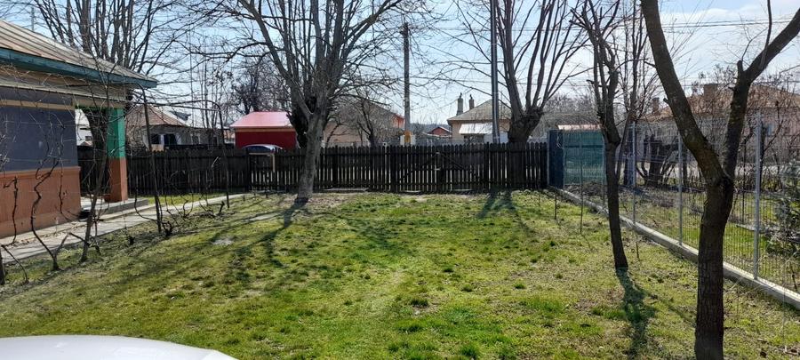 Casă individuală cu 3 camere cu Teren 3161 Mp în Periș