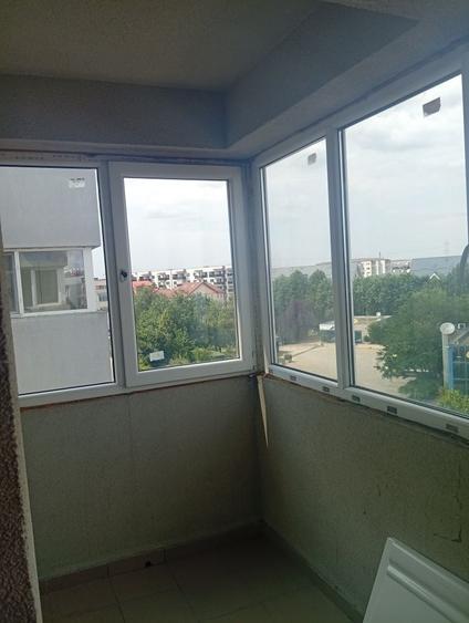 Apartament cu 2 camere semidecomandat în Vest