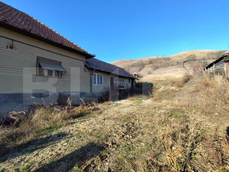 Casă individuală cu 2 camere cu Canalizare în Nord-Vest
