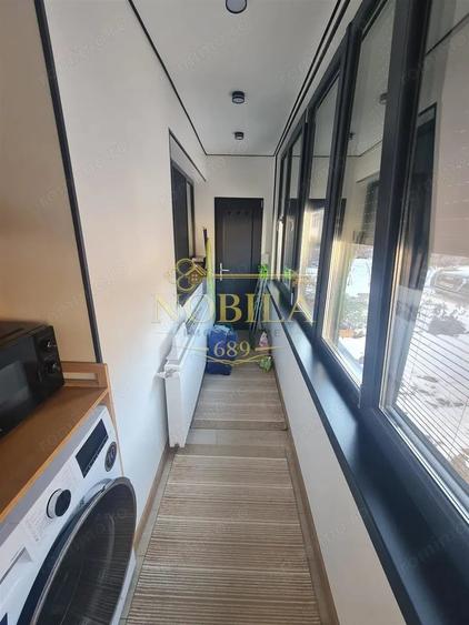 Apartament cu 3 camere decomandat, mobilat în Central