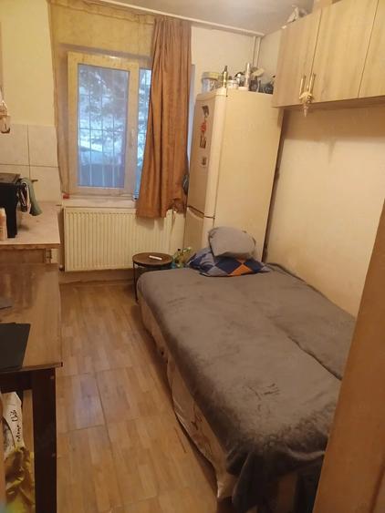 Garsonieră decomandată în Exterior Vest