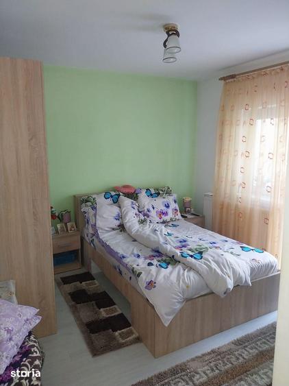 Apartament cu 2 camere decomandat în Valea Cetății