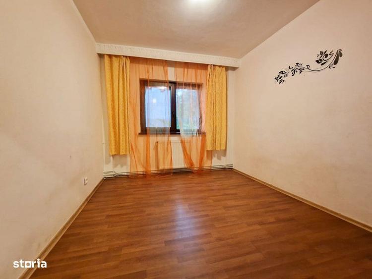 Apartament cu 3 camere decomandat în Mărăști — fotografia 2