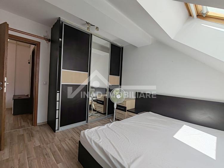 Apartament cu 3 camere semidecomandat, mobilat în Zorilor