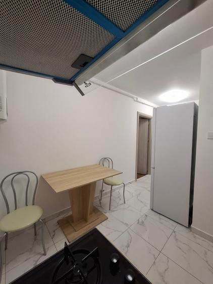 Garsonieră decomandată în Exterior Vest