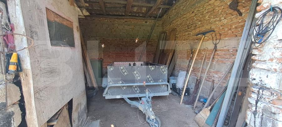 Casă individuală cu 2 camere cu Teren 3000 Mp în Veneția de Sus