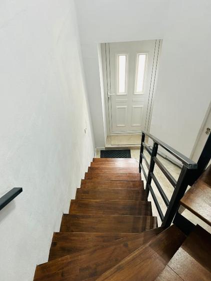 Apartament cu 4 camere decomandat, mobilat în Bălcescu
