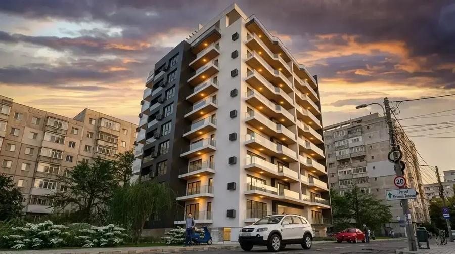 Apartament cu 3 camere semidecomandat în 13 Septembrie