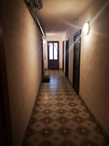 Casă individuală cu 6 camere cu Canalizare în Corunca