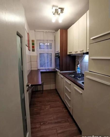 Apartament cu 2 camere semidecomandat în Boul Roșu