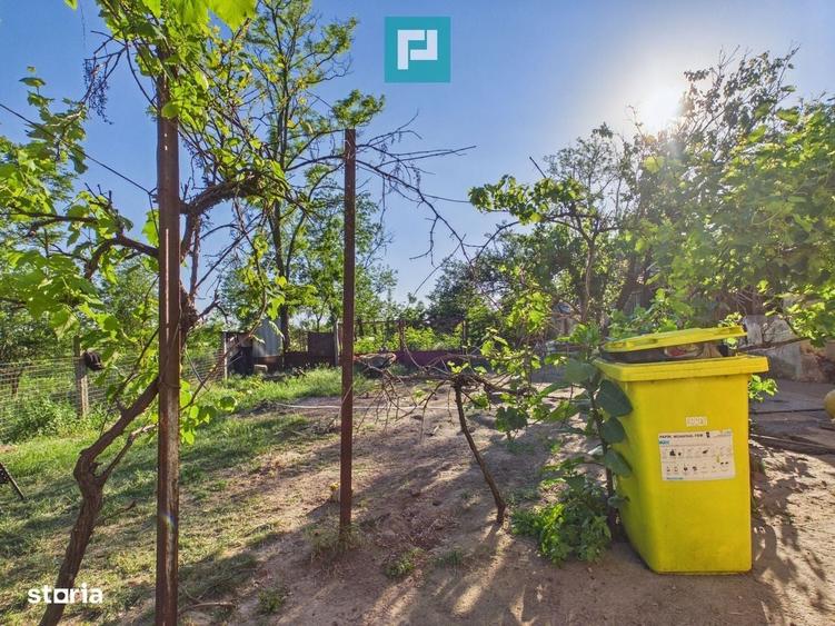 Casă cu 3 camere în Peregu Mic