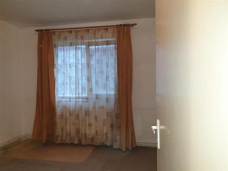Apartament cu 2 camere semidecomandat în Alexandru cel Bun