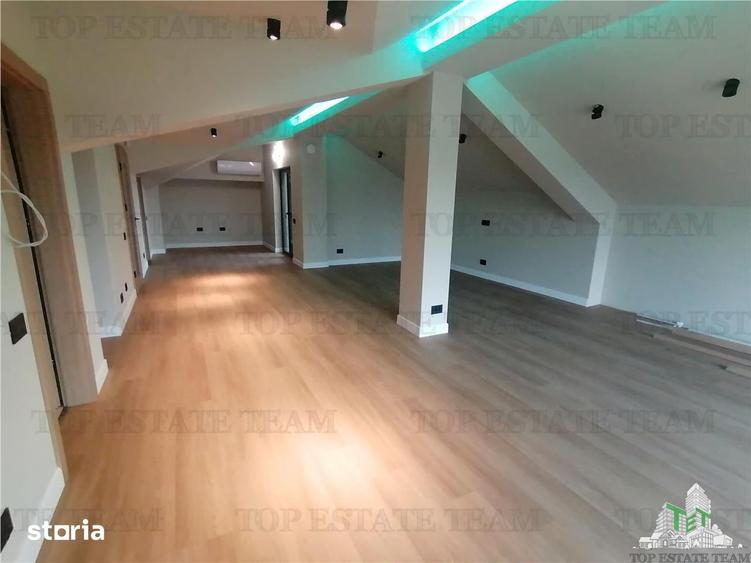 Casă cu 5 camere cu Teren 400 Mp în Aviației