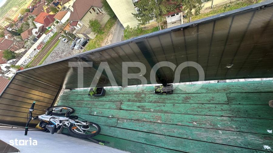 Apartament cu 4 camere decomandat în Terezian