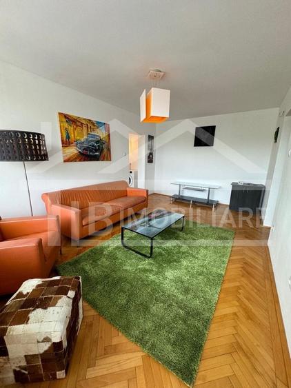 Apartament cu 3 camere decomandat, mobilat în Aleea Carpați