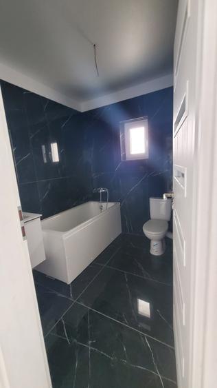 Casă individuală cu 4 camere cu Canalizare în Haliu