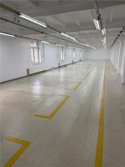 Spațiu industrial, de 1,800 mp, în Aeroport