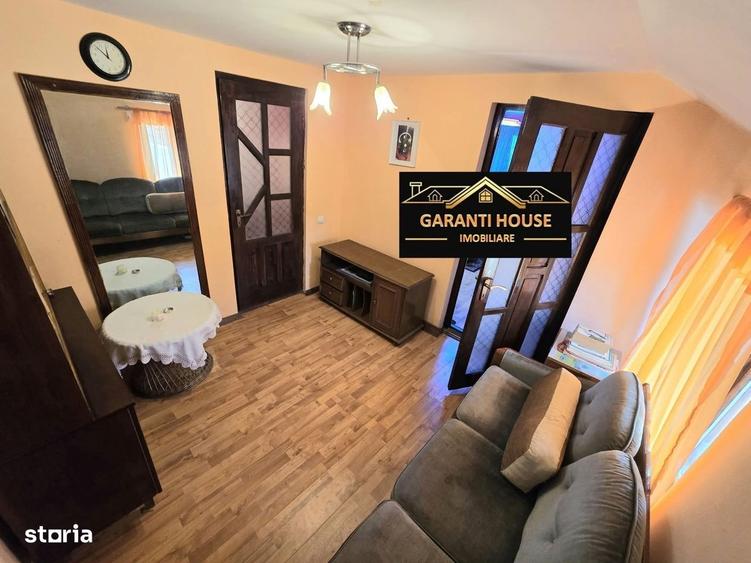 Casă cu 4 camere nedecomandat în Groși