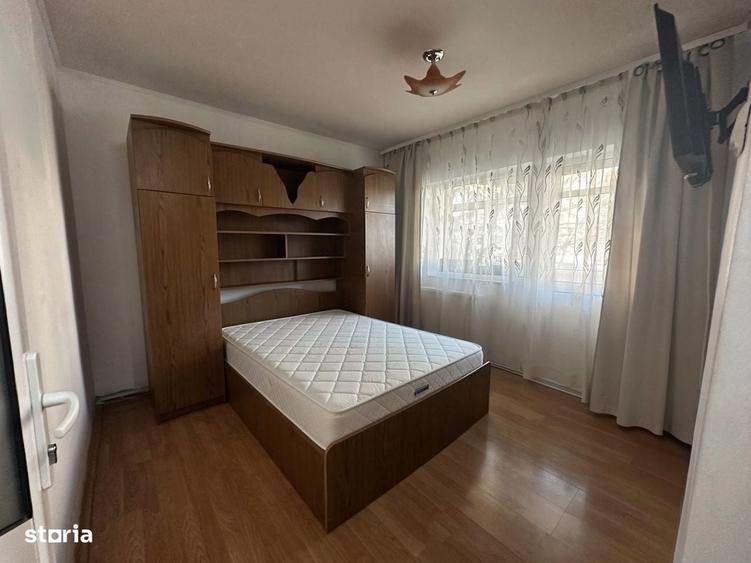 Apartament cu 3 camere decomandat în Ostroveni