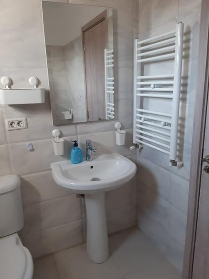Apartament cu 2 camere decomandat, mobilat în Fundeni