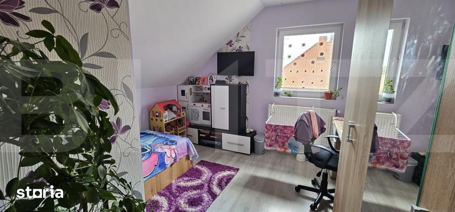 Casă cu 7 camere cu Teren 1346 Mp în Central
