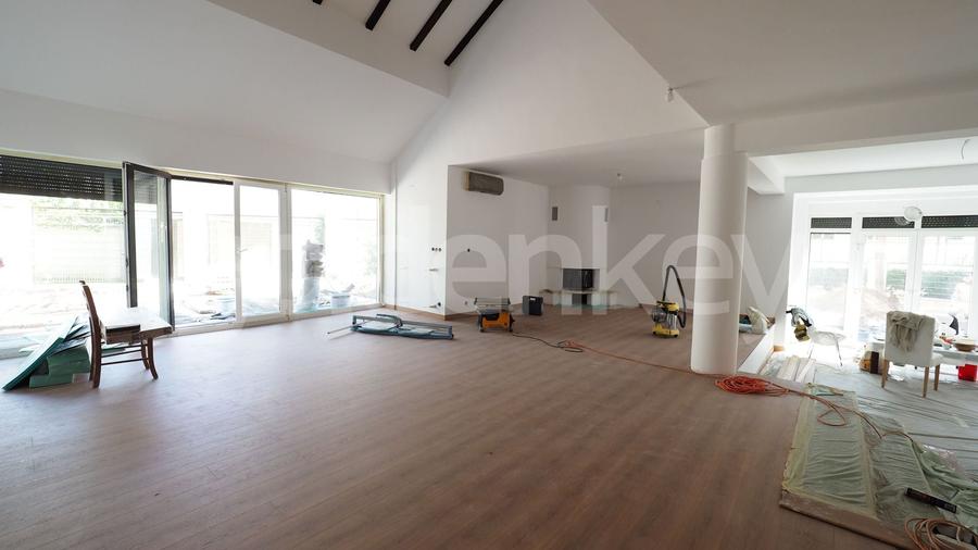 Vilă cu 6 dormitoare | cartier rezidential langa padure - 2