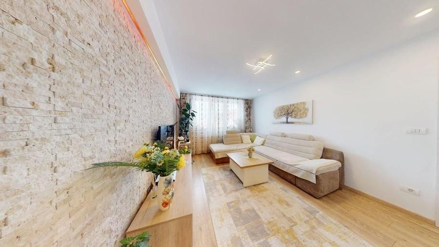 Apartament cu 3 camere în Hipodrom 1