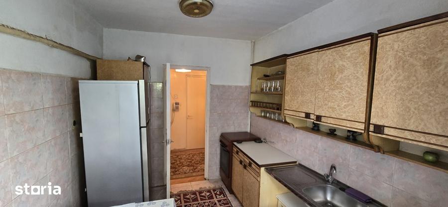 De vanzare - Apartament 3 camere decomandat Parc Plumbuita - 7