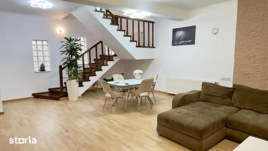 Casă cu 4 camere cu Teren 270 Mp în Mogoșoaia
