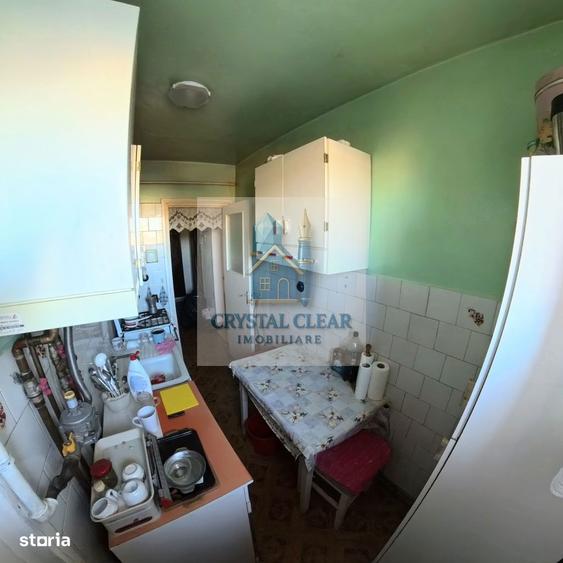 Apartament cu 3 camere decomandat în 1848
