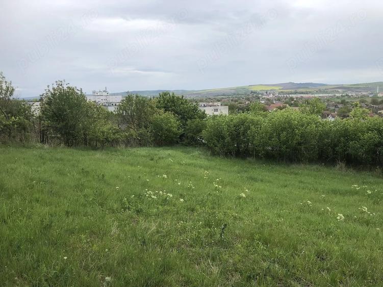Teren de 3200 mp, în Central