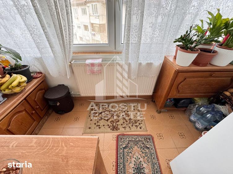 Apartament cu 2 camere decomandat în Freidorf