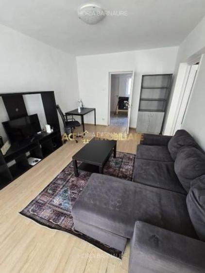 Apartament cu 2 camere decomandat, mobilat în Victoriei
