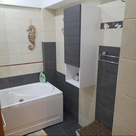 Apartament cu 2 camere decomandat, mobilat în Tomis II