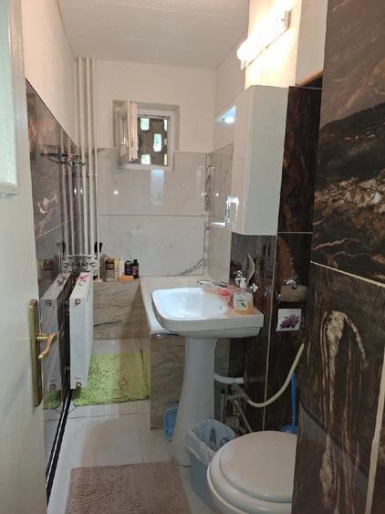 Apartament cu 2 camere semidecomandat în Exterior Vest
