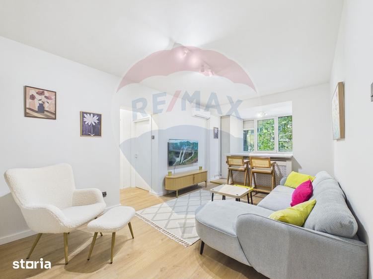 Apartament cu 2 camere, mobilat în Pajura