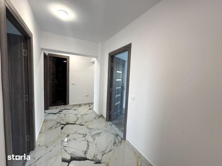 Apartament cu 4 camere decomandat în Prundu